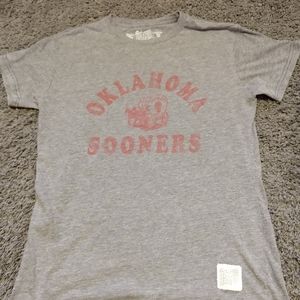 🚩Oklahoma Sooners t-shirt